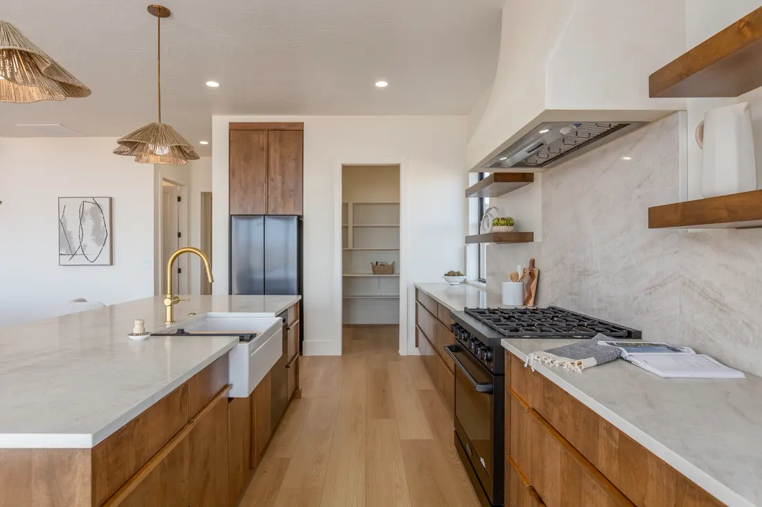 Dune View — kitchen detail